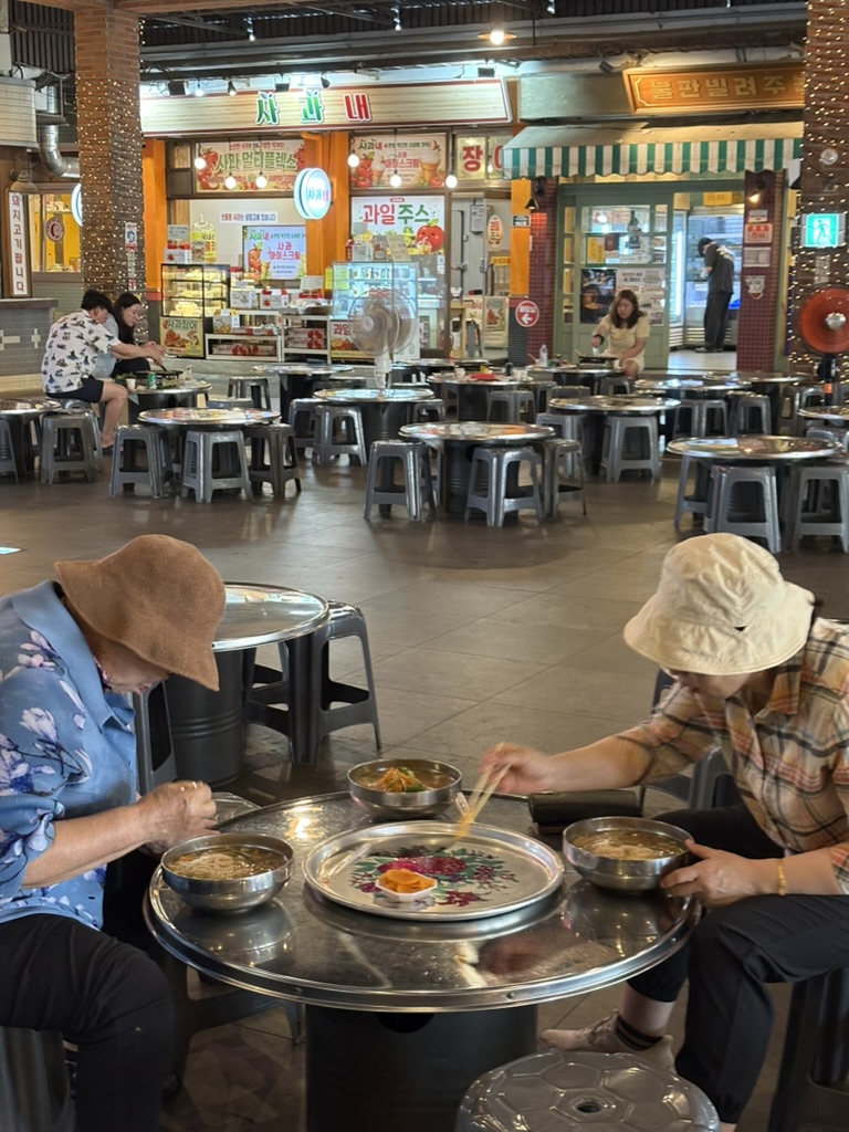 엄마와 할머니